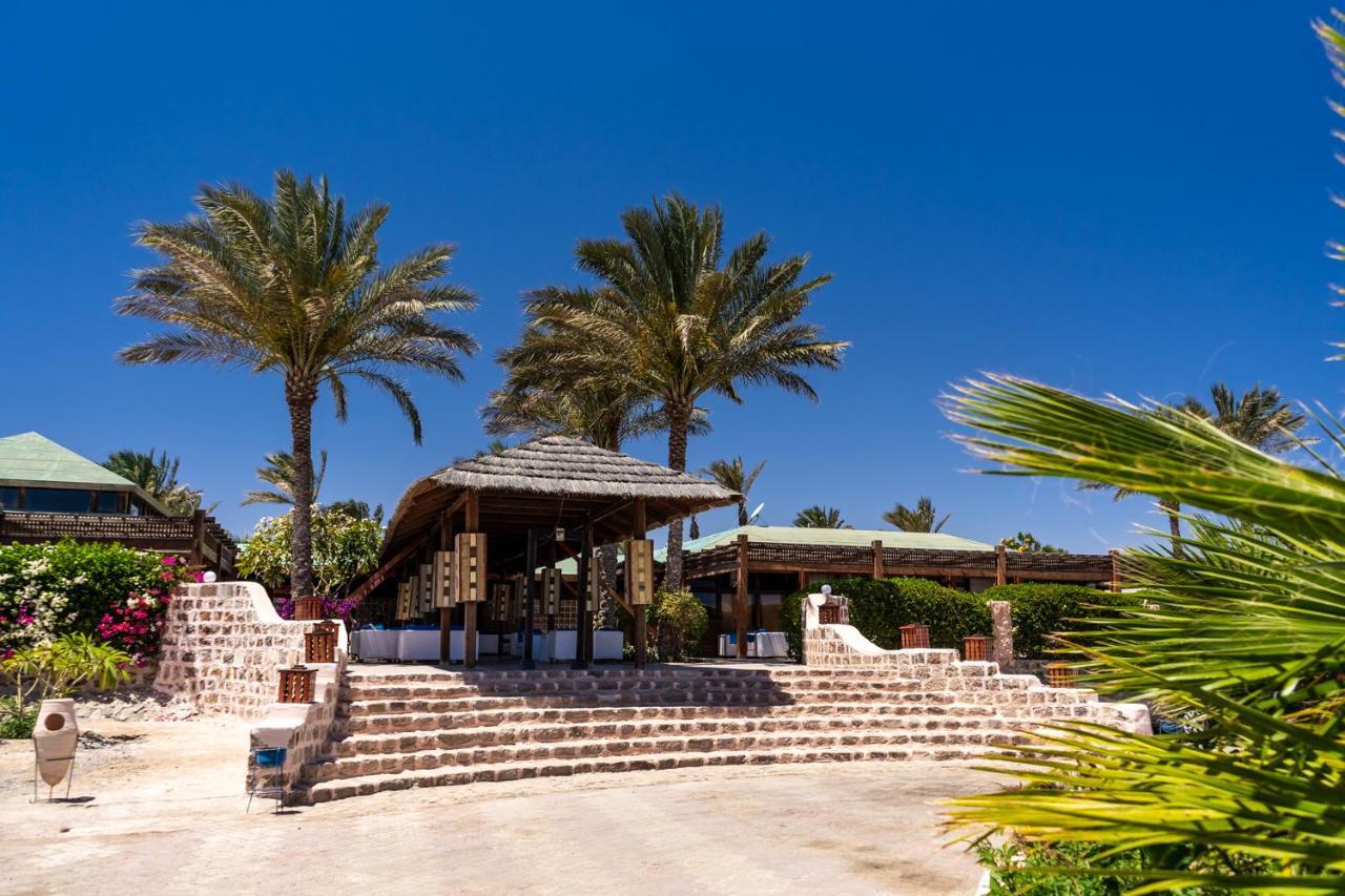 Abu Dabbab Lodge Exterior photo